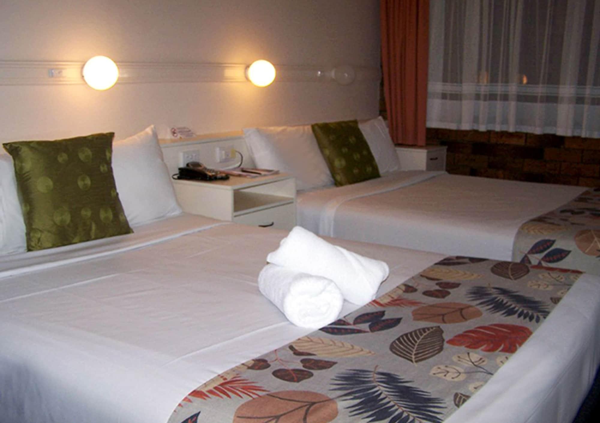 Best Western Parkside Motor Inn Coffs Harbour Ruang foto