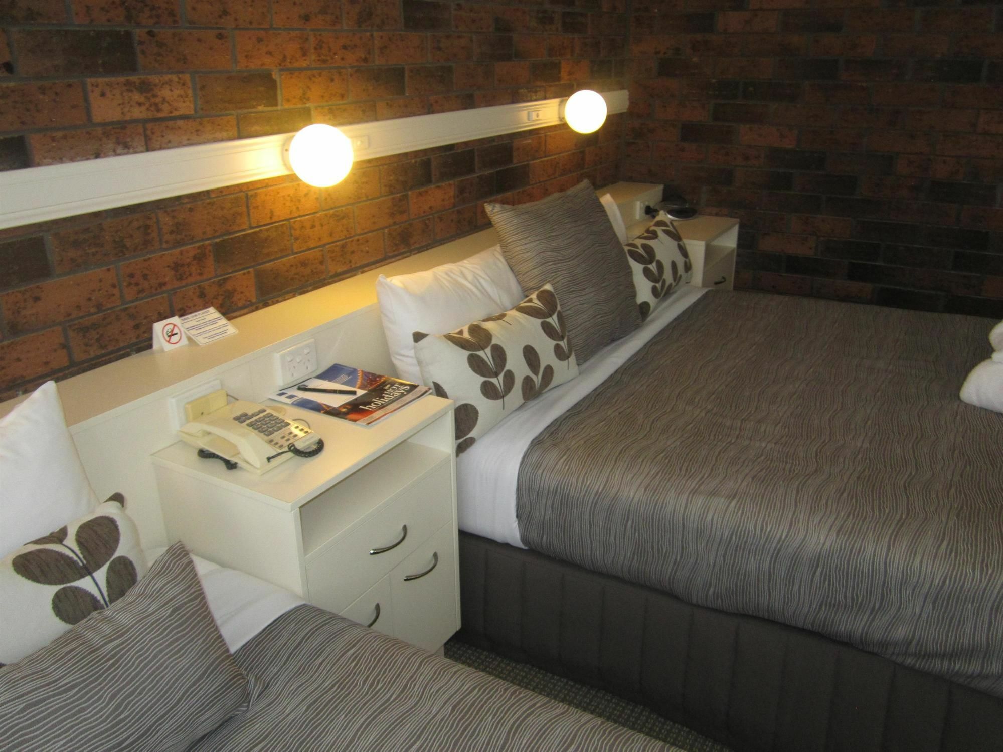 Best Western Parkside Motor Inn Coffs Harbour Bagian luar foto